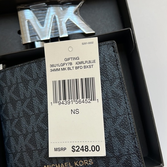 Logo Belt and Billfold Wallet Set - Picture 5 of 5